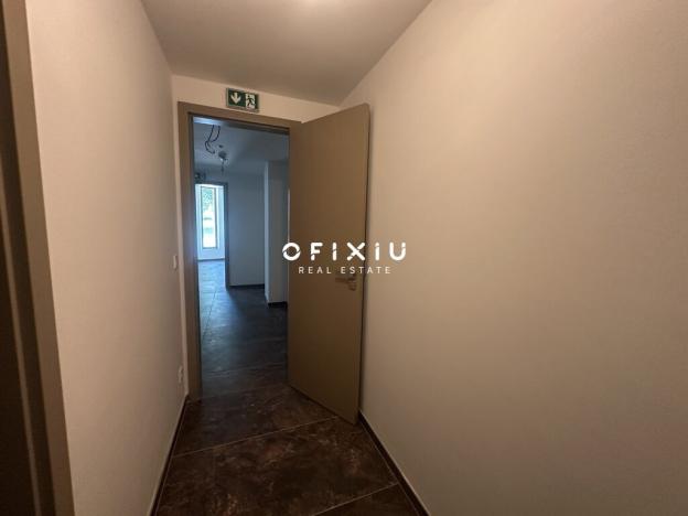 Pronájem obchodního prostoru, Brno, Slovákova, 101 m2