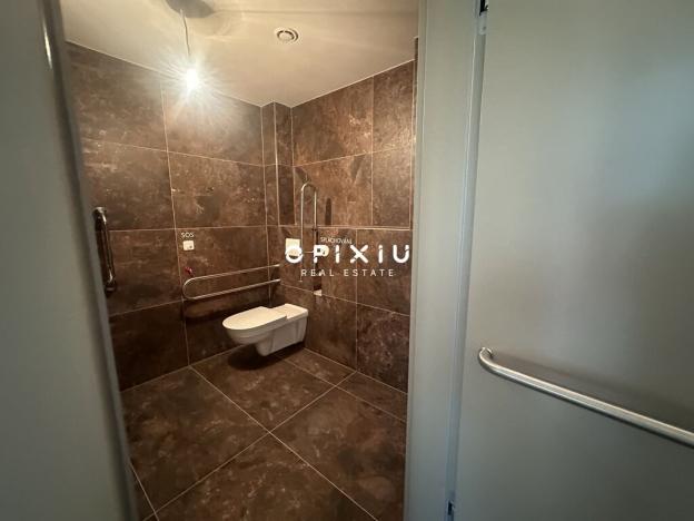 Pronájem obchodního prostoru, Brno, Slovákova, 101 m2