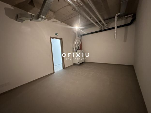 Pronájem obchodního prostoru, Brno, Slovákova, 101 m2