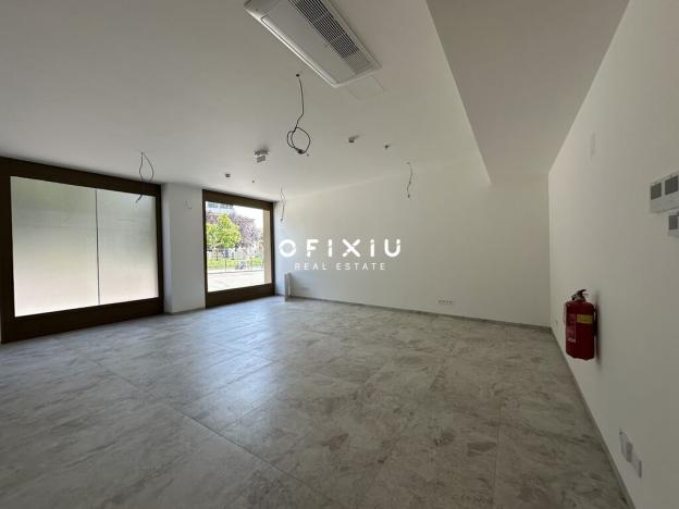 Pronájem obchodního prostoru, Brno, Slovákova, 101 m2