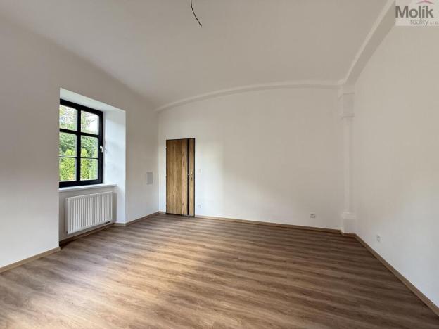 Pronájem bytu 2+kk, Osek, Tovární, 57 m2