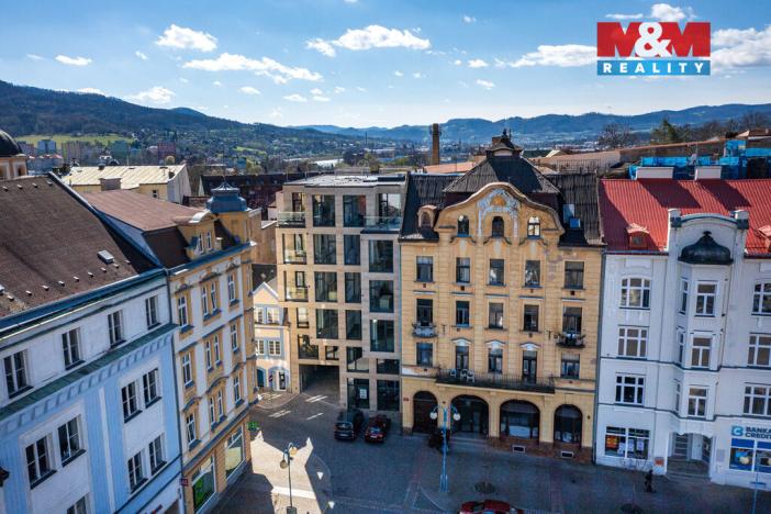 Pronájem bytu 1+kk, Děčín - Děčín I-Děčín, Masarykovo nám., 35 m2