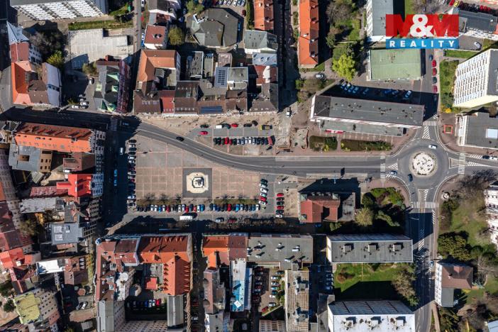 Pronájem bytu 1+kk, Děčín - Děčín I-Děčín, Masarykovo nám., 35 m2