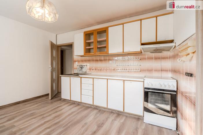 Prodej rodinného domu, Vědomice, Vetelská, 460 m2