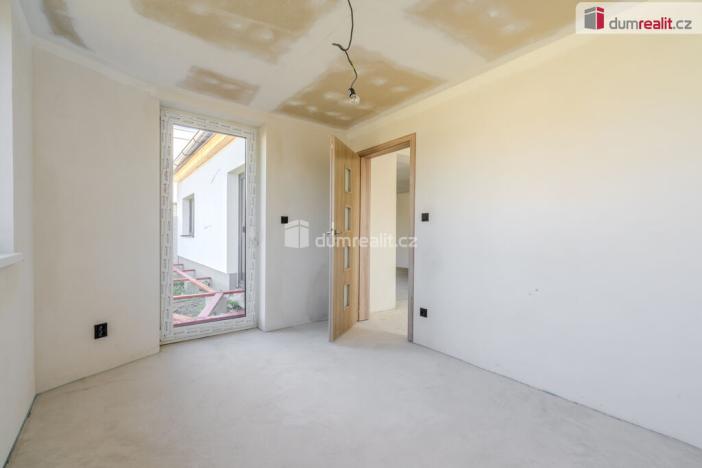 Prodej rodinného domu, Vědomice, Vetelská, 460 m2