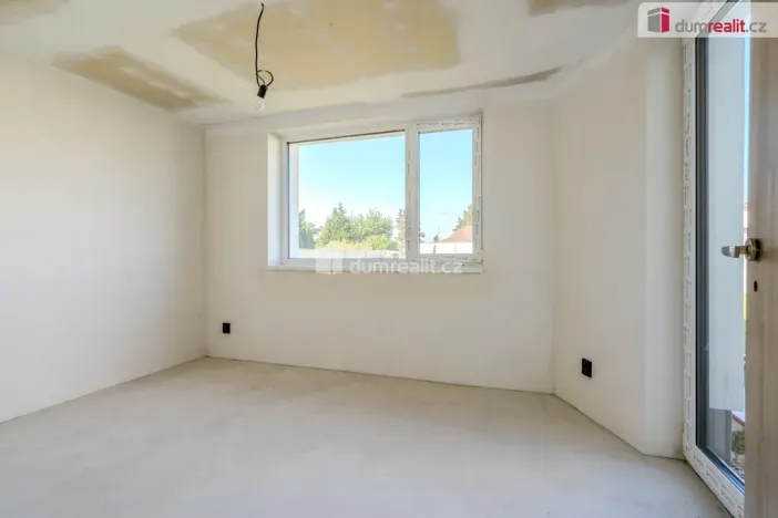 Prodej rodinného domu, Vědomice, Vetelská, 460 m2