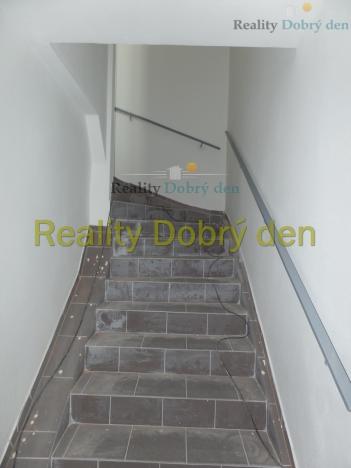 Pronájem bytu 2+kk, Litultovice, 57 m2