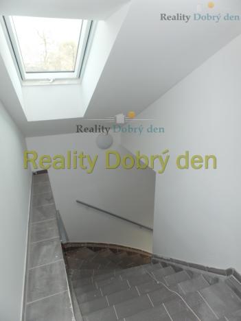 Pronájem bytu 2+kk, Litultovice, 57 m2