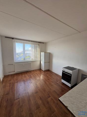 Pronájem bytu 1+1, Chomutov, Kamenná, 35 m2