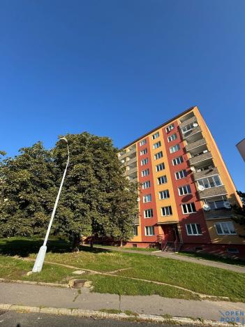 Pronájem bytu 1+1, Chomutov, Kamenná, 35 m2