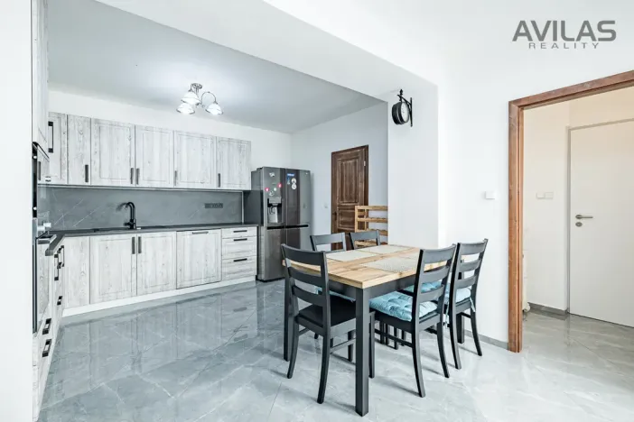 Prodej vícegeneračního domu, Benešov, Masarykovo náměstí, 256 m2