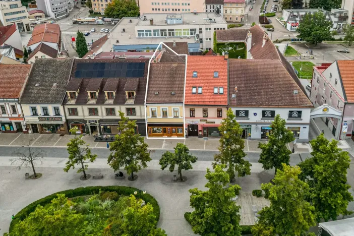 Prodej vícegeneračního domu, Benešov, Masarykovo náměstí, 256 m2