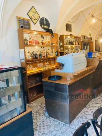 Pronájem restaurace, Opava - Město, Dolní náměstí, 150 m2