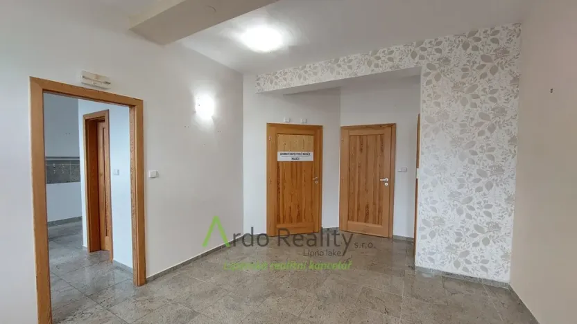 Pronájem komerční nemovitosti, Lipno nad Vltavou, 62 m2