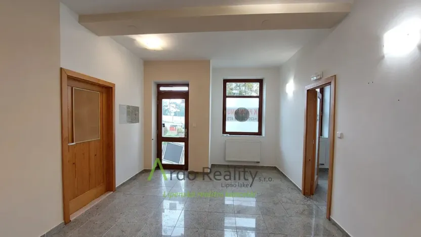 Pronájem komerční nemovitosti, Lipno nad Vltavou, 62 m2