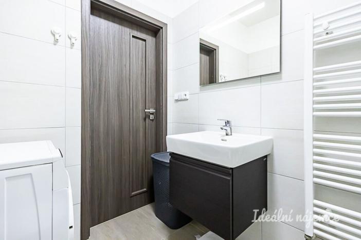Pronájem bytu 2+kk, Praha - Nové Město, Sokolská, 49 m2