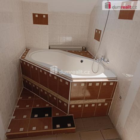 Pronájem bytu 2+1, Česká Kamenice, Lipová, 58 m2