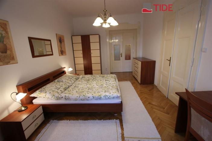 Pronájem bytu 2+1, Praha - Nové Město, Dřevná, 80 m2