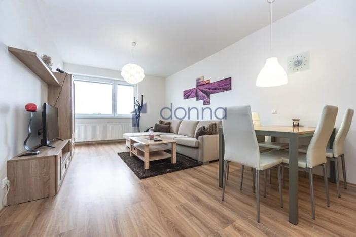 Pronájem bytu 2+kk, Praha, Nárožní, 59 m2