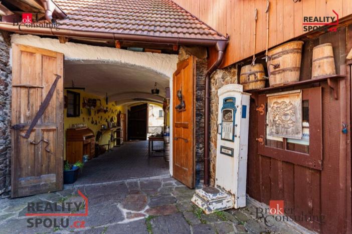 Prodej restaurace, Velhartice, 161 m2