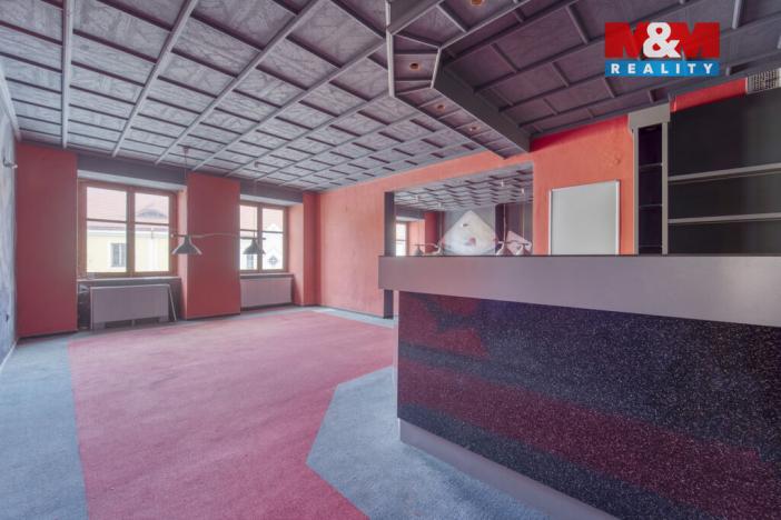 Pronájem restaurace, Rokycany - Střed, Masarykovo náměstí, 173 m2