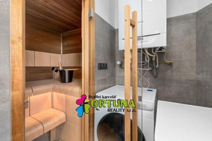 Prodej rodinného domu, Úsilné, 159 m2