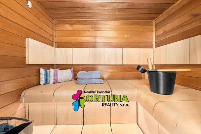 Prodej rodinného domu, Úsilné, 159 m2