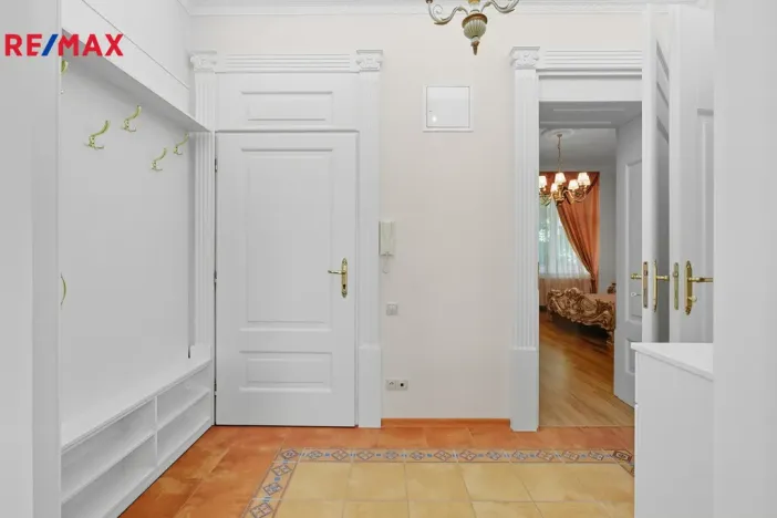 Prodej bytu 2+kk, Karlovy Vary, Ondřejská, 97 m2