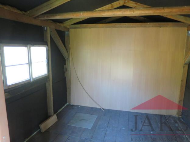 Pronájem zahrady, Hrádek, 2267 m2