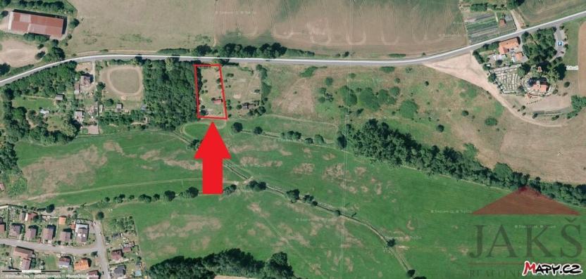 Pronájem zahrady, Hrádek, 2267 m2