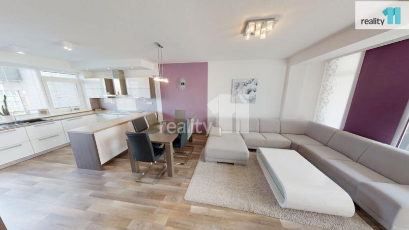 Pronájem bytu 4+kk, Pelhřimov, Dolnokubínská, 89 m2