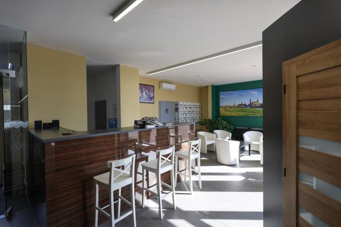 Prodej obchodního prostoru, Roudnice nad Labem, Hornická, 1074 m2