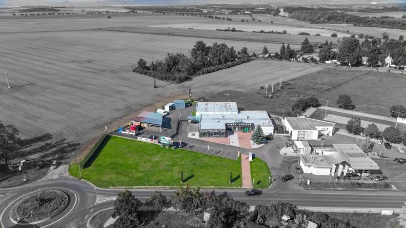 Prodej výrobních prostor, Roudnice nad Labem, Hornická, 5741 m2