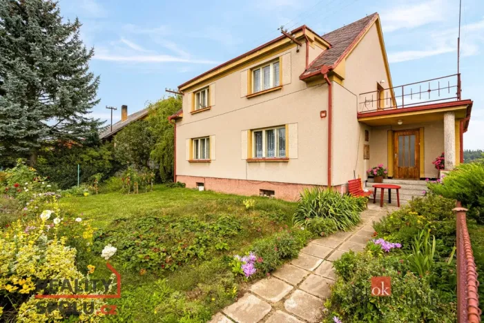 Prodej rodinného domu, Psáře, 250 m2