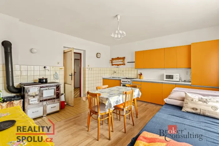 Prodej rodinného domu, Psáře, 250 m2