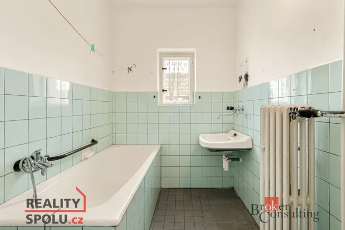 Prodej rodinného domu, Psáře, 250 m2