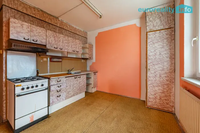 Prodej bytu 3+1, Rotava, Sídliště, 75 m2