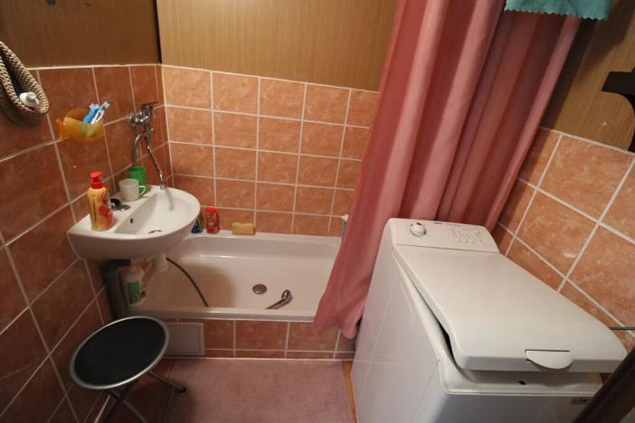 Prodej bytu 2+1, Karlovy Vary, Krymská, 54 m2