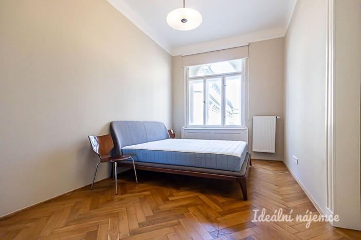 Pronájem bytu 2+1, Praha - Nové Město, Pštrossova, 70 m2