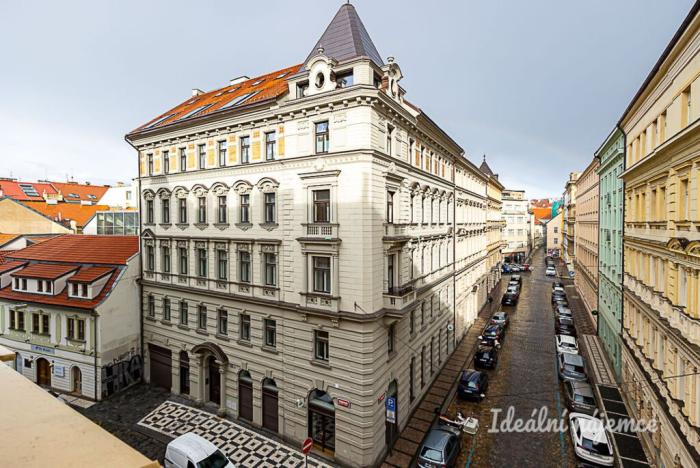 Pronájem bytu 2+1, Praha - Nové Město, Pštrossova, 70 m2