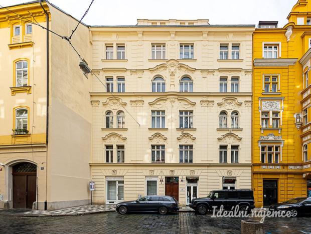 Pronájem bytu 2+1, Praha - Nové Město, Pštrossova, 70 m2