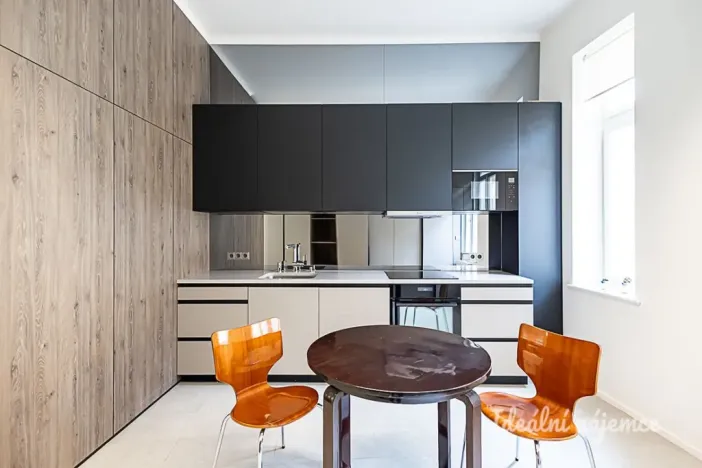 Pronájem bytu 2+1, Praha - Nové Město, Pštrossova, 70 m2