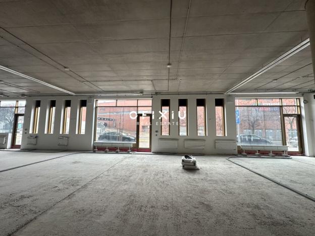 Pronájem obchodního prostoru, Brno, Trnitá, 420 m2