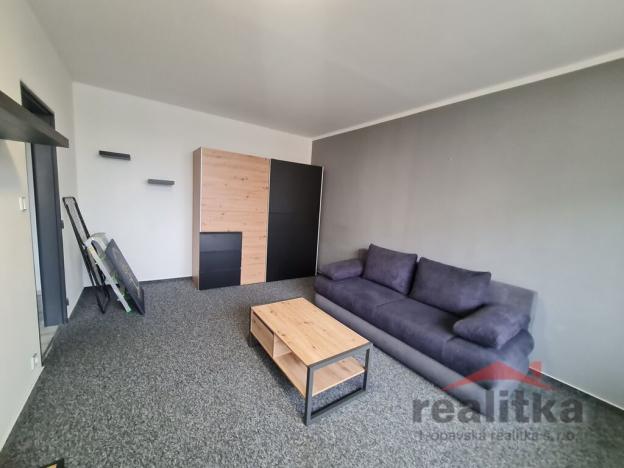 Pronájem bytu 1+1, Opava - Kateřinky, Holasická, 35 m2