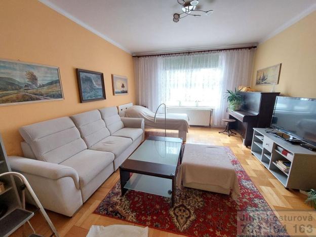 Prodej činžovního domu, Krnov - Pod Bezručovým vrchem, Albrechtická, 300 m2