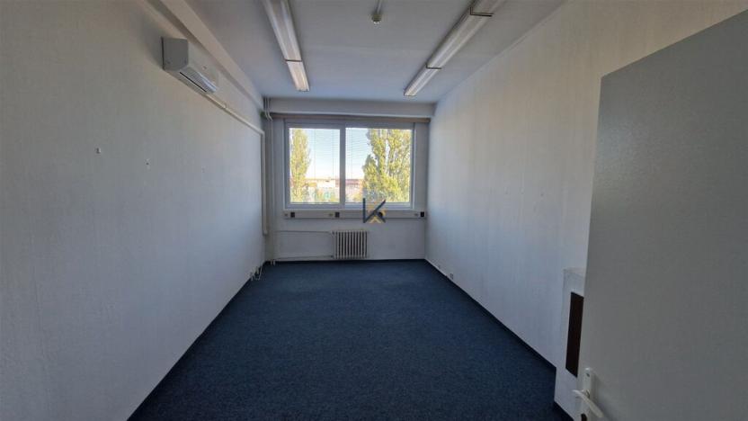 Pronájem kanceláře, Praha, Kaplanova, 21 m2