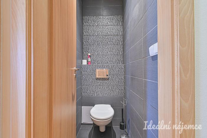 Pronájem bytu 2+1, Brno, Zahradnická, 79 m2