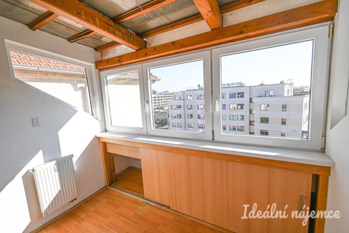 Pronájem bytu 2+1, Brno, Zahradnická, 79 m2