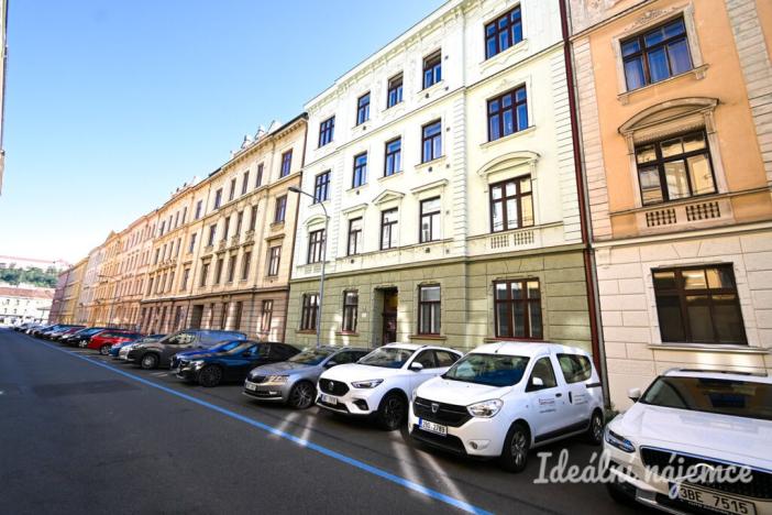 Pronájem bytu 2+1, Brno, Zahradnická, 79 m2