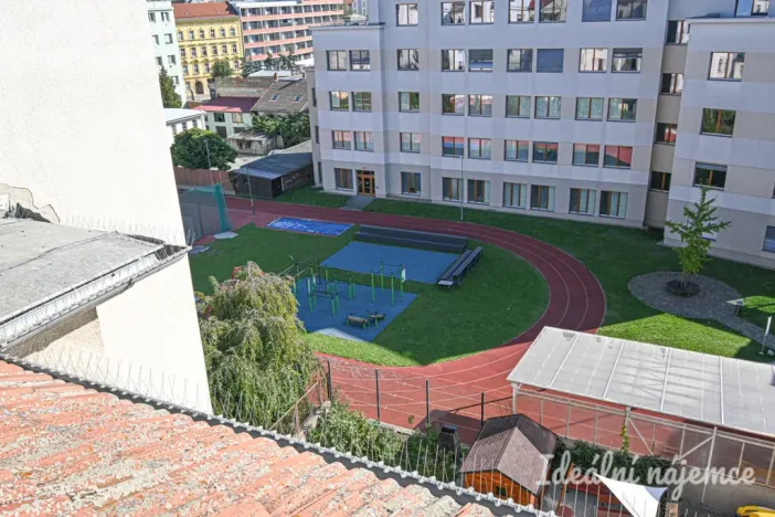 Pronájem bytu 2+1, Brno, Zahradnická, 79 m2